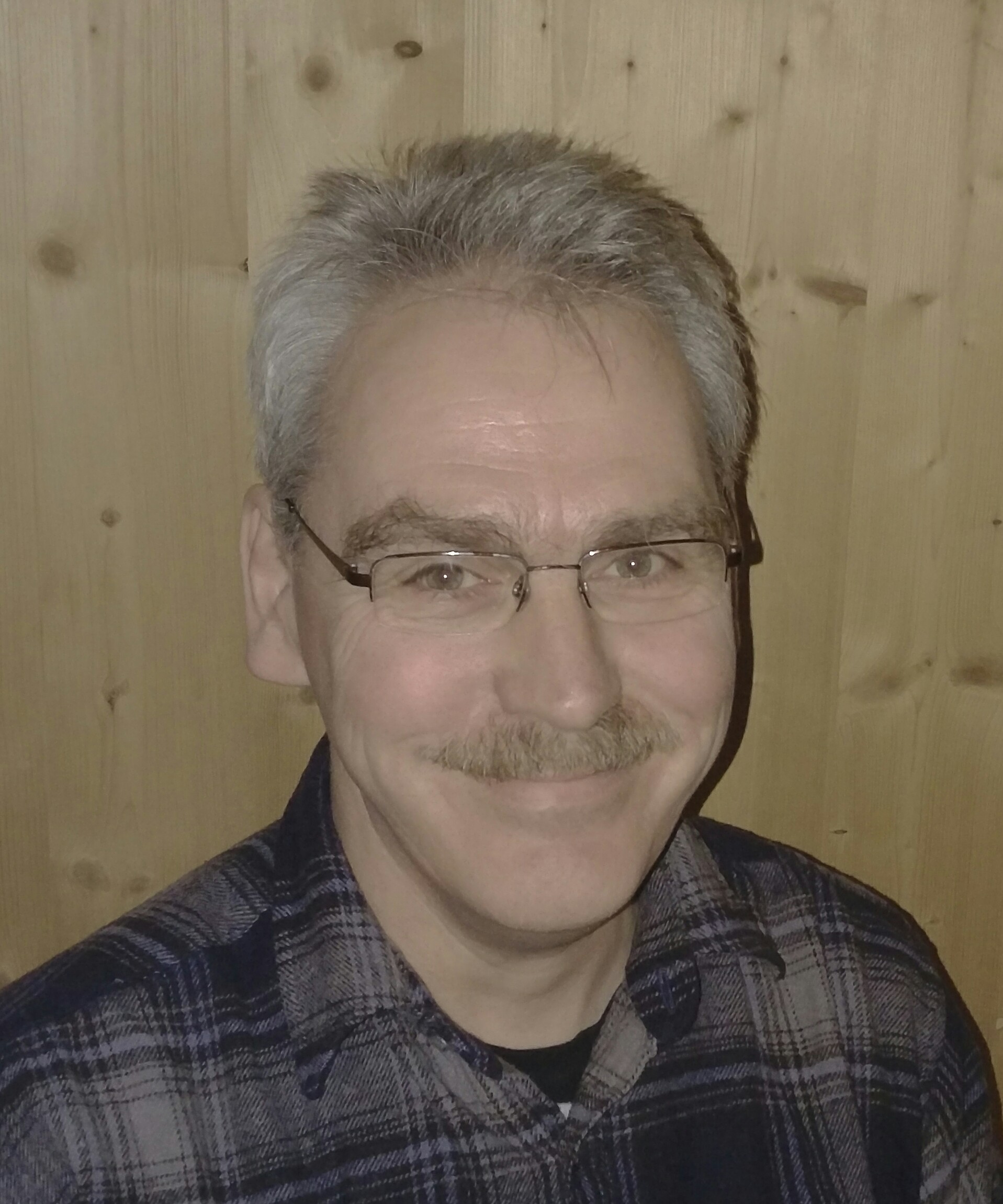 MatthiasvonOhlen MatthiasvonOhlen